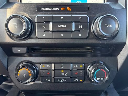 Used 2018 Ford F150 XLT w/ Equipment Group 302A Luxury AWD/4WD image 39