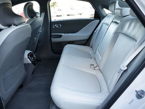 Used 2024 Hyundai Ioniq 6 SEL image 26