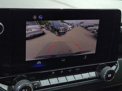 Certified 2025 Chevrolet Colorado Trail Boss image 19