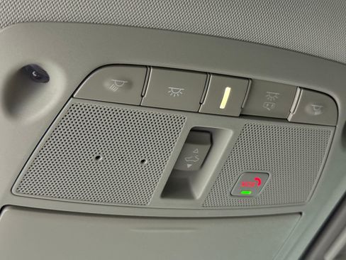 Used 2023 INFINITI QX80 Premium Select w/ All-Season Package image 34