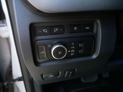 Used 2023 Ford F350 Platinum AWD/4WD image 15