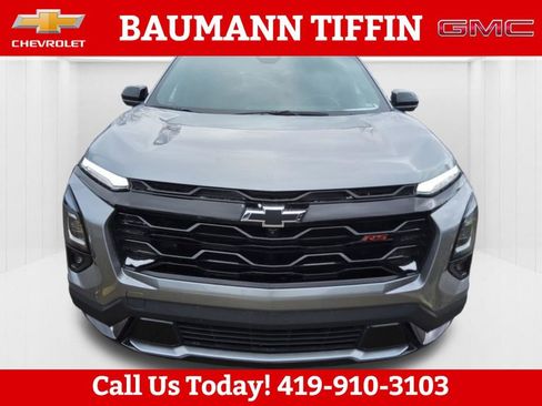 Used 2025 Chevrolet Equinox RS w/ Safety and Technology Package FWD image 2