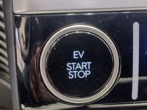 Used 2023 Hyundai Ioniq 5 SEL image 30