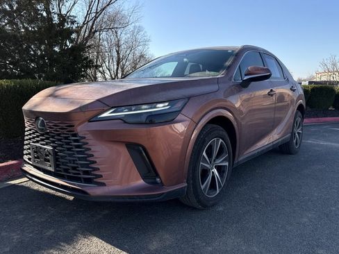 Used 2023 Lexus RX 350 Premium Plus w/ Accessory Package image 10