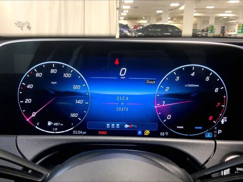 Used 2025 Mercedes-Benz E 350 Sedan image 25