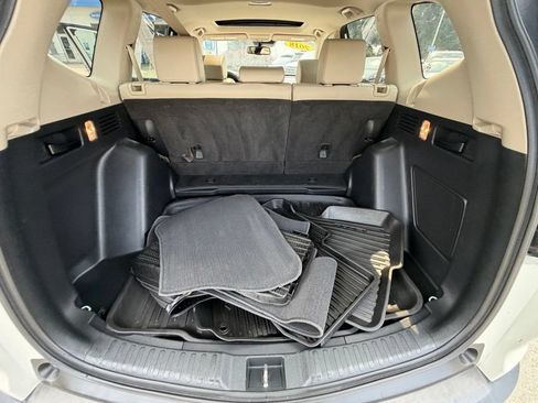 Used 2018 Honda CR-V Touring image 33