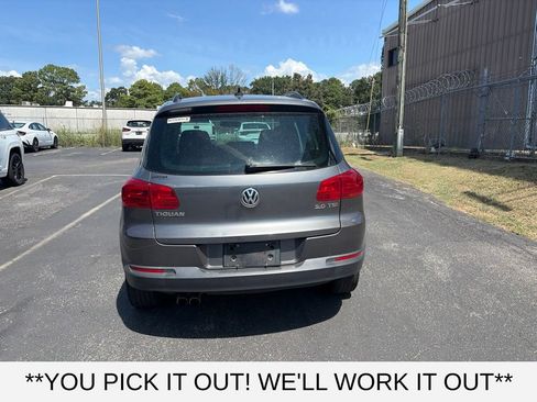 Used 2015 Volkswagen Tiguan SE FWD image 5