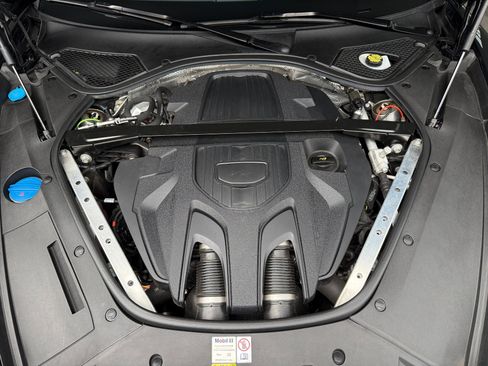 Used 2022 Porsche Panamera 4S image 22