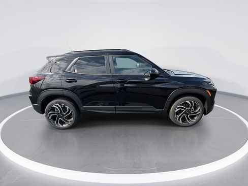 New 2026 Chevrolet TrailBlazer RS w/ Driver Confidence Package FWD image 9