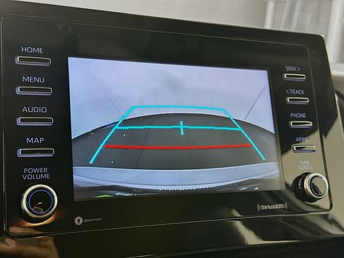 Used 2024 Toyota Camry SE FWD image 22