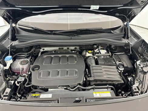 Used 2026 Volkswagen Tiguan SEL R-Line AWD/4WD image 29