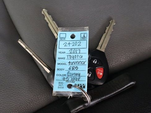 Used 2017 Toyota 4Runner SR5 Premium image 53