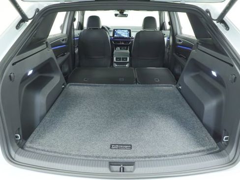 New 2026 Volkswagen Atlas Cross Sport SEL Premium R-Line AWD/4WD image 43