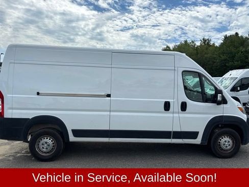 Used 2025 RAM ProMaster 2500 w/ Convenience Group FWD image 6