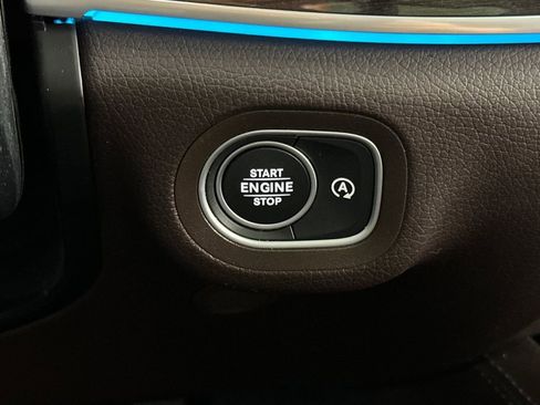 Certified 2023 Mercedes-Benz GLS 450 4MATIC image 26