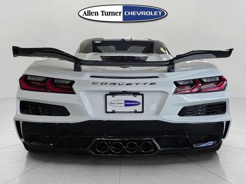 New 2026 Chevrolet Corvette Z06 RWD image 5