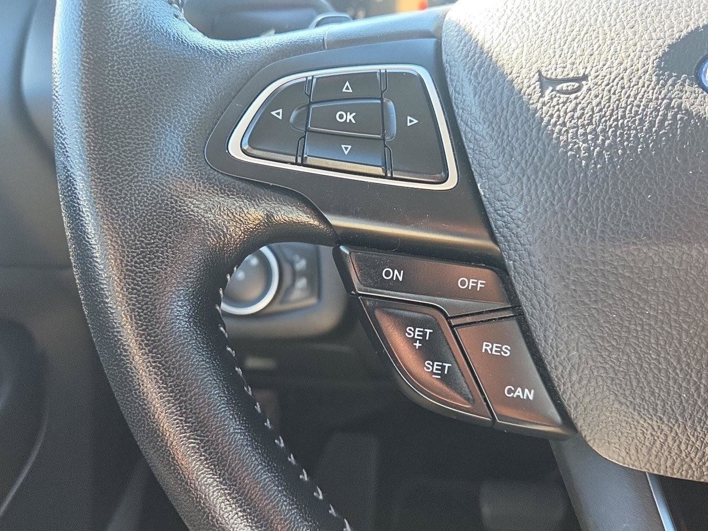 Used 2018 Ford Escape SE w/ SE Sport Appearance Package AWD/4WD image 23