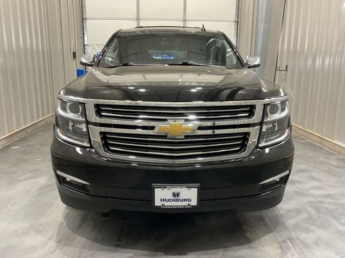 Used 2020 Chevrolet Tahoe Premier w/ Premier Plus Edition image 2