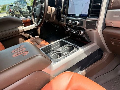 Used 2022 Ford F250 King Ranch w/ King Ranch Ultimate Package AWD/4WD image 40