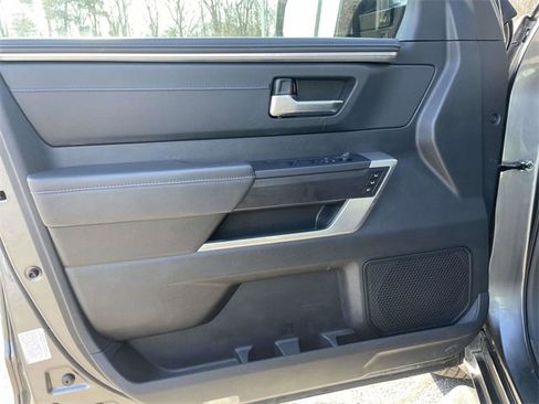 Used 2024 Toyota Tundra Platinum image 17