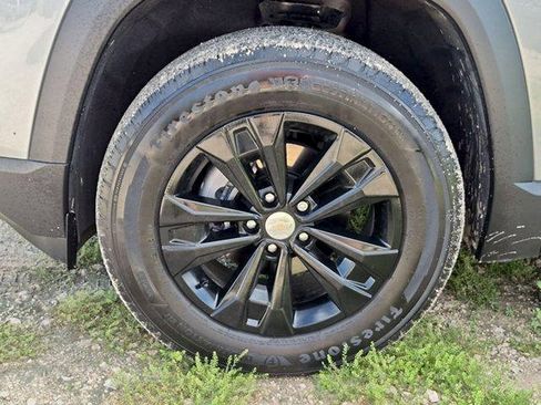 Certified 2026 Chevrolet Equinox LT w/ LPO, Floor Liner Package FWD image 32