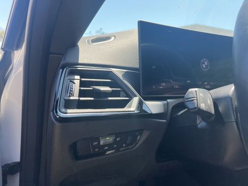 Used 2023 BMW 230i Coupe w/ Convenience Package RWD image 10