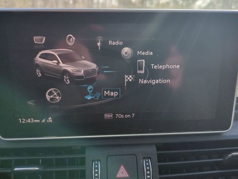 Used 2018 Audi Q5 2.0T Premium image 23