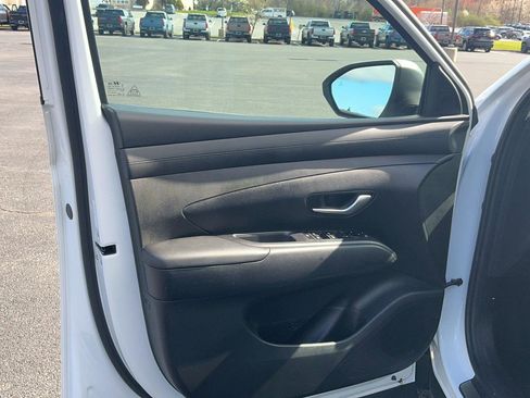 Certified 2025 Hyundai Tucson SEL image 15