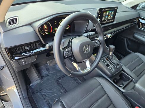 Used 2025 Honda CR-V EX-L image 18