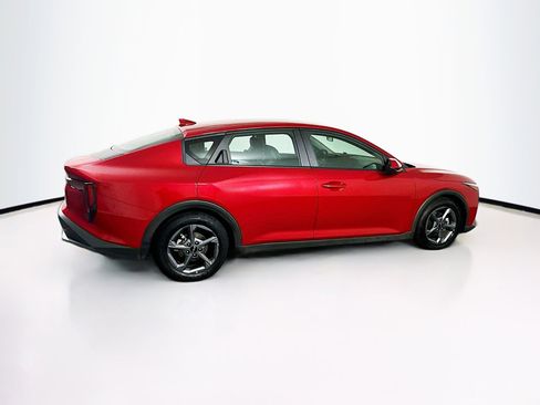 Used 2025 Kia K4 LXS image 10