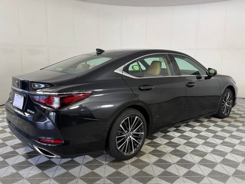Certified 2025 Lexus ES 350 w/ Premium Package FWD image 13