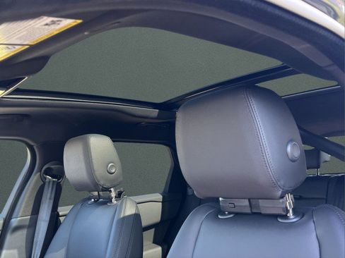 New 2026 Land Rover Range Rover Velar S image 15