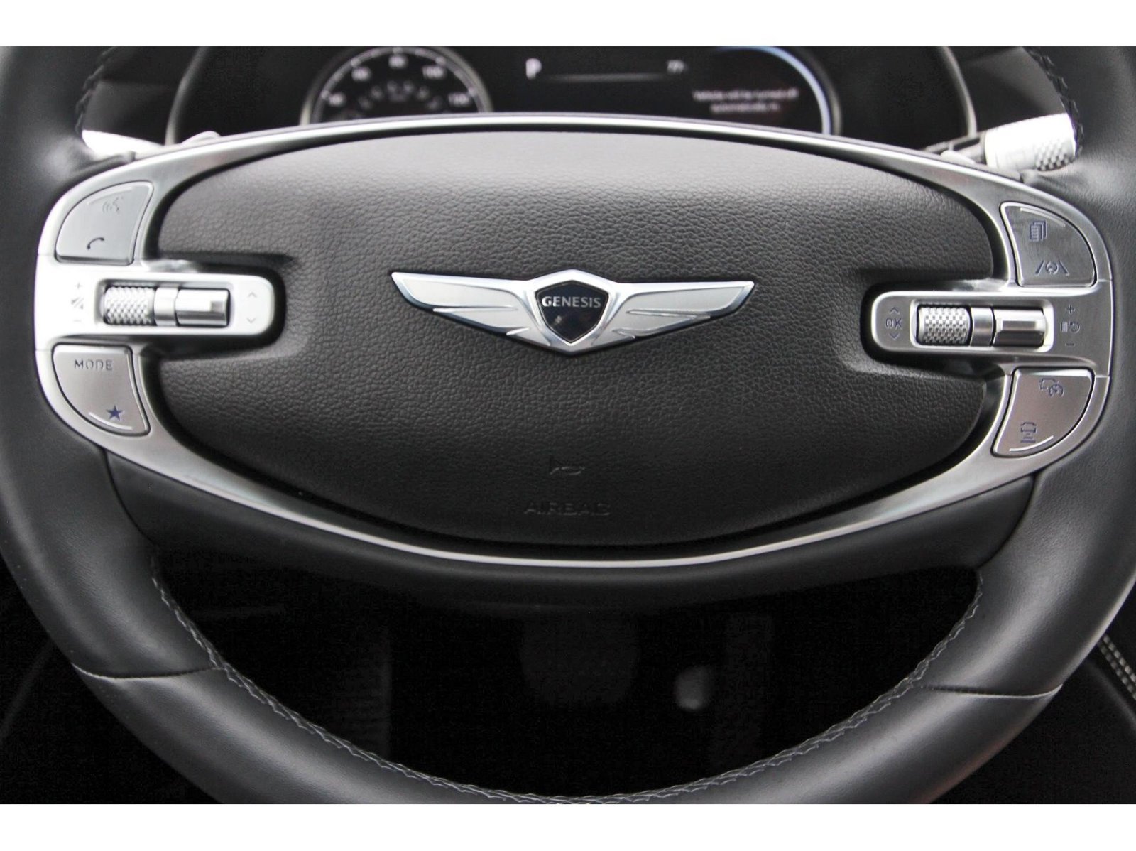 Used 2022 Genesis GV80 2.5T w/ Advanced Package 03 RWD image 18