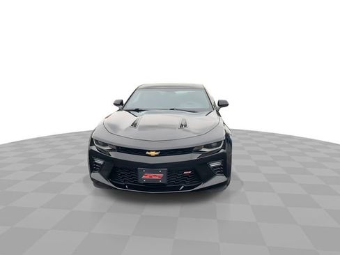 Certified 2018 Chevrolet Camaro SS image 3