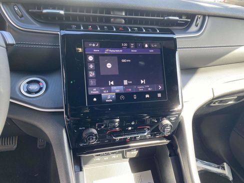New 2025 Jeep Grand Cherokee L Laredo w/ Luxury Tech Group I RWD image 7