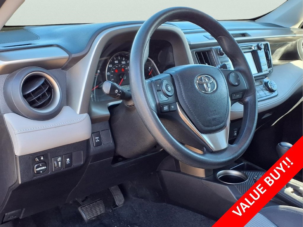 Used 2013 Toyota RAV4 XLE AWD/4WD image 9