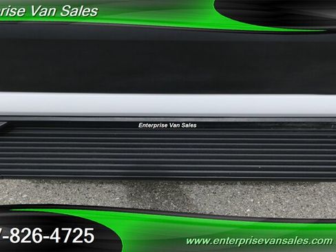 Used 2023 Ford Transit 350 XLT RWD image 11