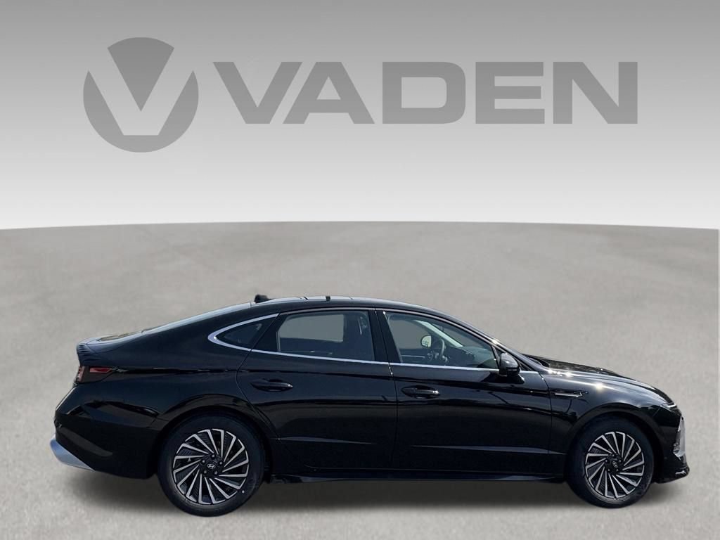 New 2026 Hyundai Sonata SEL FWD image 7
