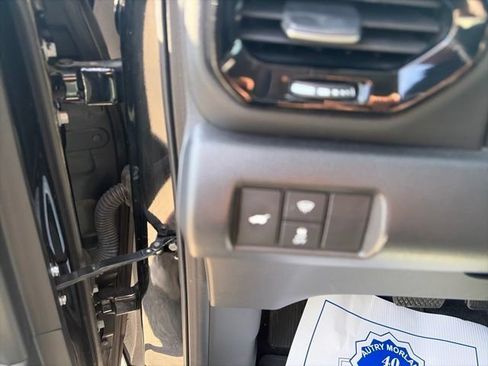 Used 2023 Honda Pilot Elite image 19