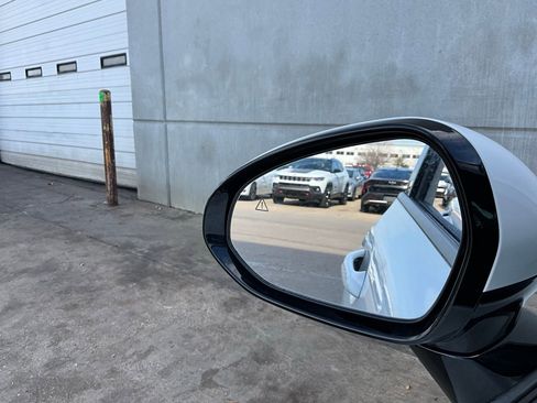 Used 2025 Kia K5 LXS image 18