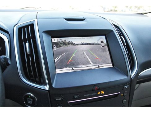 Used 2019 Ford Edge Titanium w/ Equipment Group 301A image 28