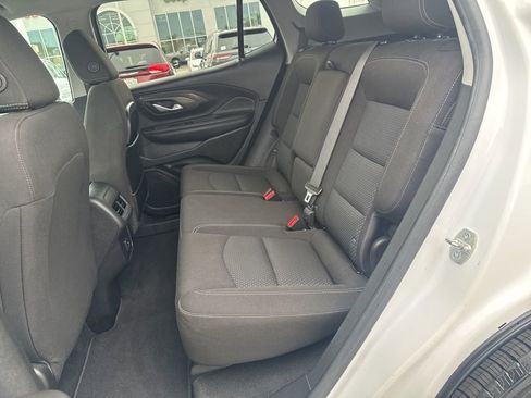 Used 2022 GMC Terrain SLE FWD image 20