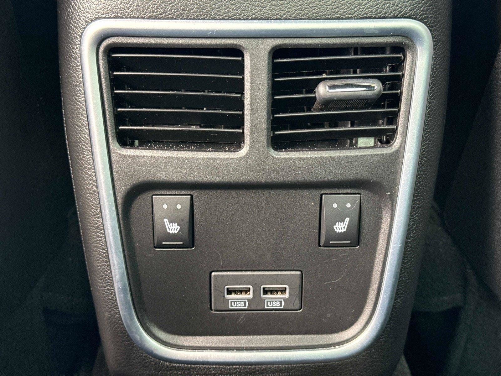Used 2022 Dodge Charger GT w/ Plus Group RWD image 16