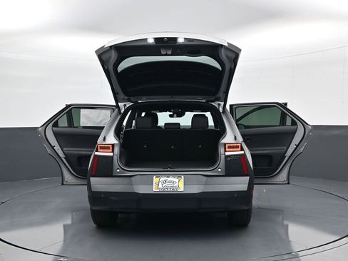 New 2025 Hyundai Ioniq 5 XRT image 32