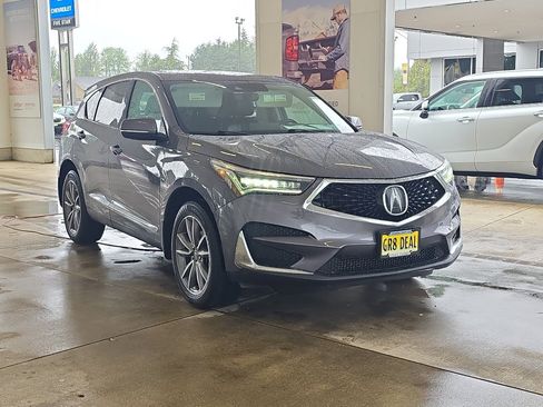 Used 2020 Acura RDX AWD w/ Technology Package image 2