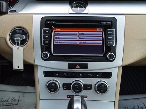 Used 2013 Volkswagen CC Sport FWD image 21