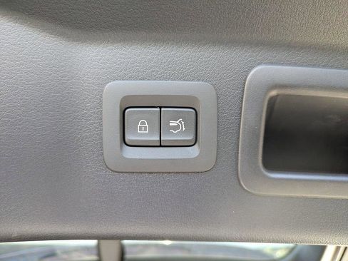 Certified 2025 MAZDA CX-90 3.3 Turbo S w/ Premium Package image 30