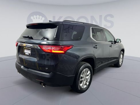 Used 2020 Chevrolet Traverse LT image 7
