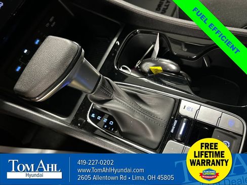 Used 2025 Hyundai Tucson SEL FWD image 18