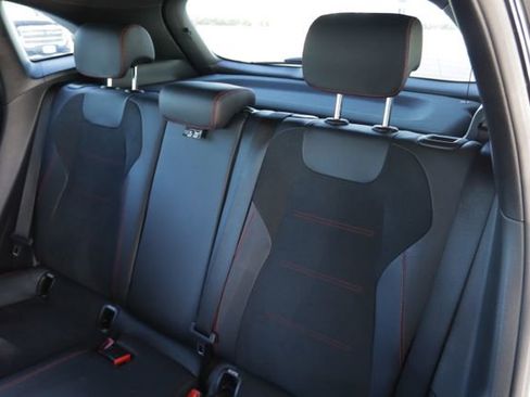 Used 2022 Mercedes-Benz GLA 35 AMG GLA 35 AMG image 29